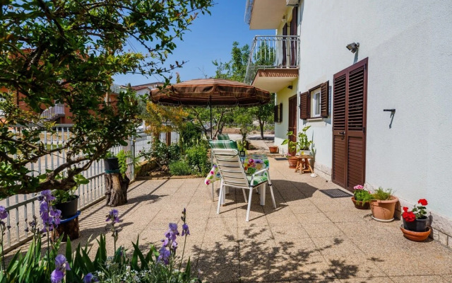 Apartments Bagic
