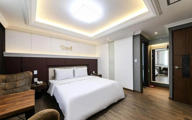 Stay Hotel