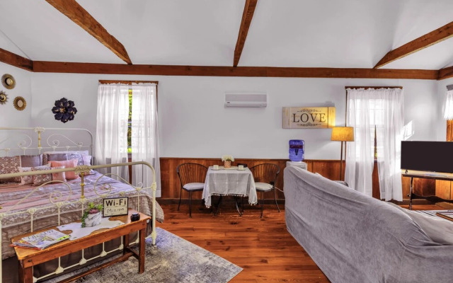 Osceola Mill Dining & Lodging