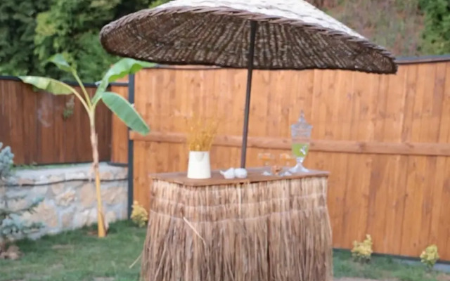 The Jungle Bungalov