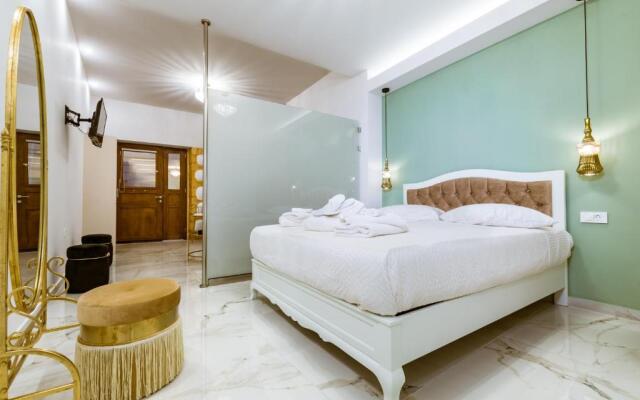 Konmari boutique suites