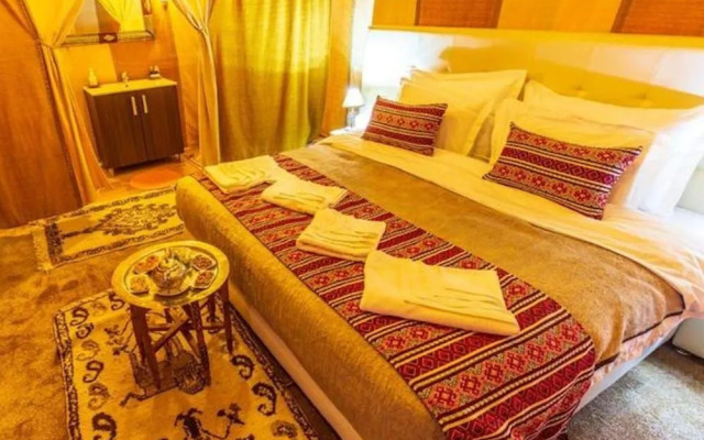 Saharian Luxury Camp