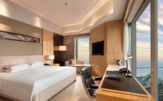 Hilton Dalian