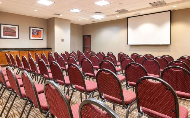 Comfort Suites Goodyear - West Phoenix