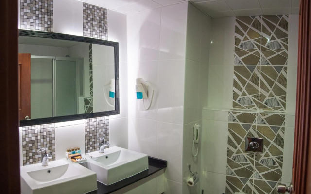 Grand Hotel And Convention Centre Karaman