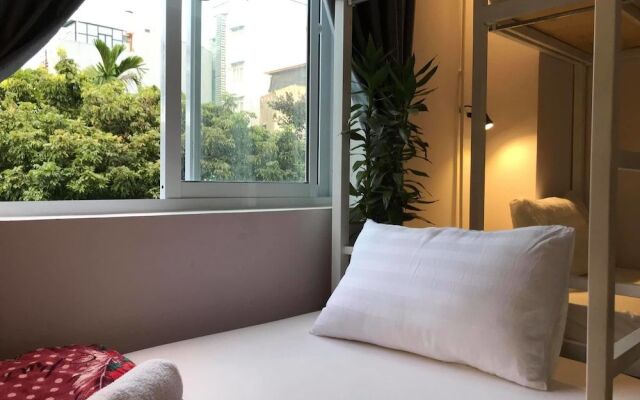 Bon Ami Hostel