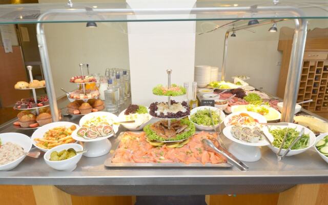 Отель Fletcher Hotel-Restaurant 's-Hertogenbosch