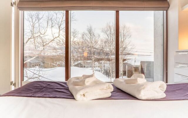Yuuki Toride Chalet