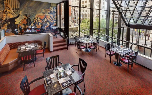 DoubleTree by Hilton Philadelphia Center City