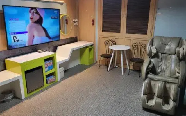 Jeonju Sanjeongdong Hotel Sharp