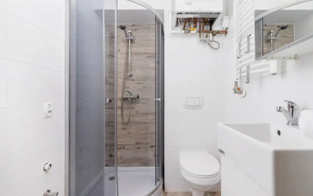 Apartment Bosacka Cracow by Renters