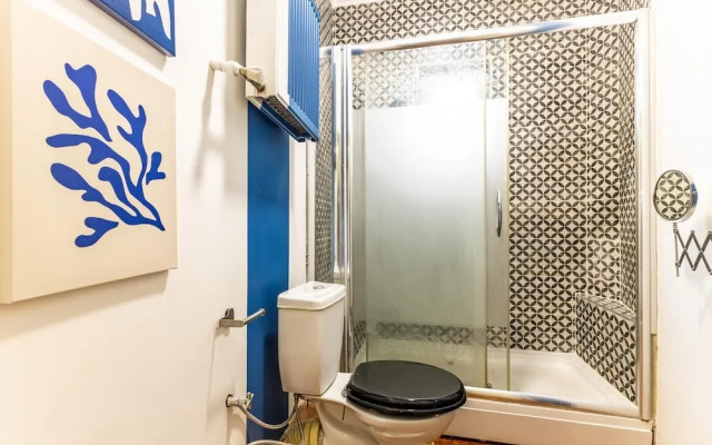 Unique Flat w Balcony 5 min to Istiklal Street