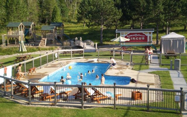 Blueberry Lake Resort