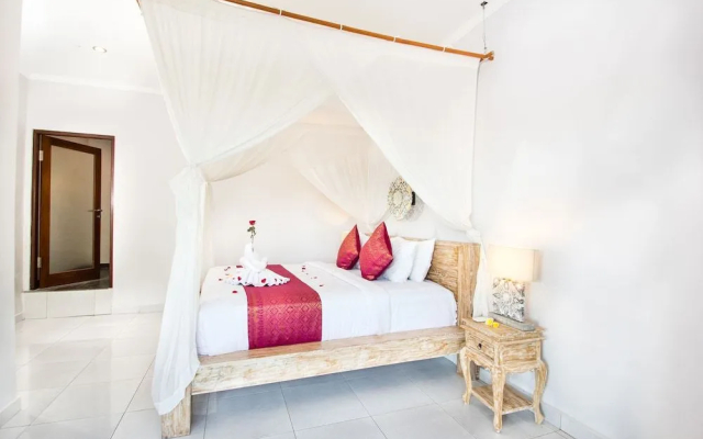 Akusara Guest House