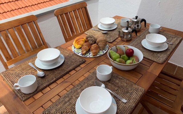 Charming old town apartment Cascais