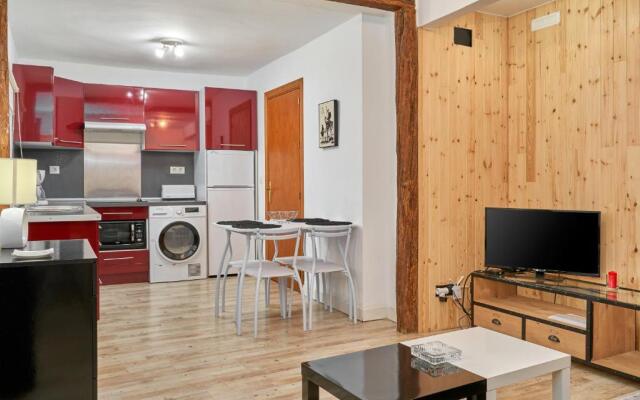 Apartment 250 M from the beach