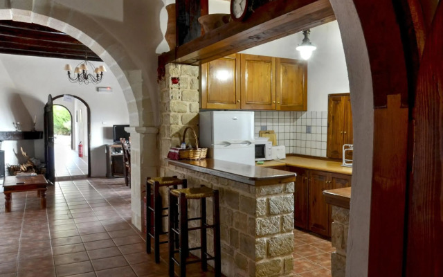 Anna-Malai Traditional Cretan Villa