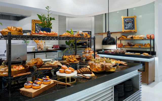 Radisson Blu Hotel, Kuwait