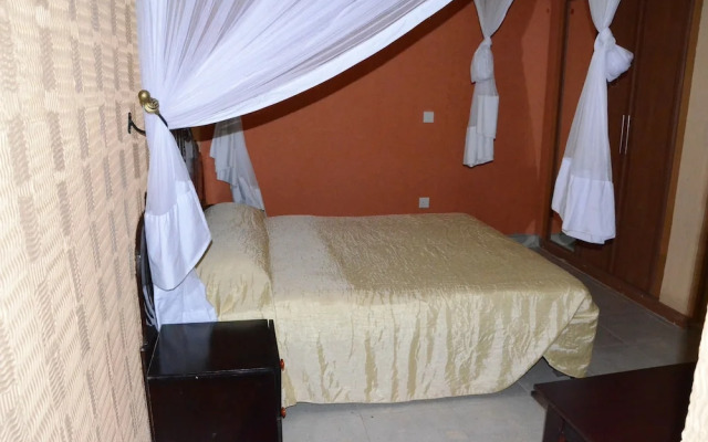 Stedmak Suites and Annexe