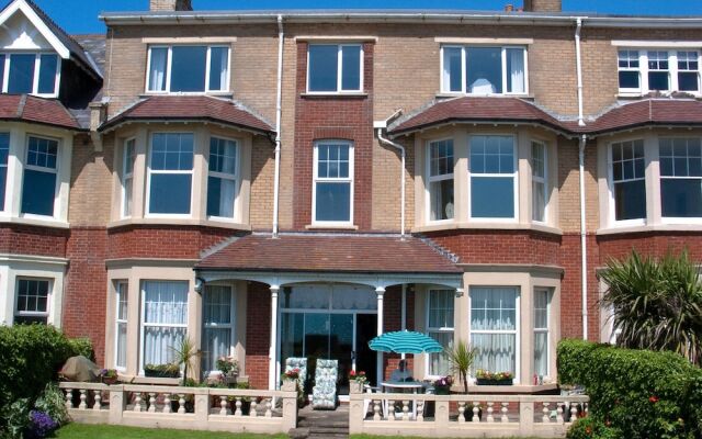 Weymouth Bay Apartment B