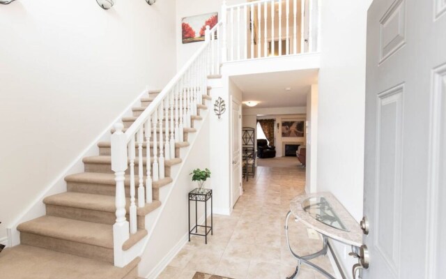 Fallsview Family Home