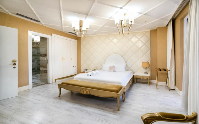 Golden Pars Hotel