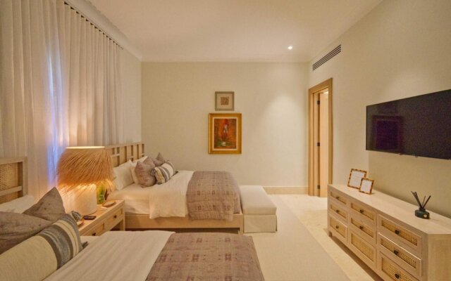 Luxury Villa With Heated Pool Jacuzzi Full Staff