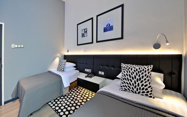 PJ-Luxe Boutique Hotel