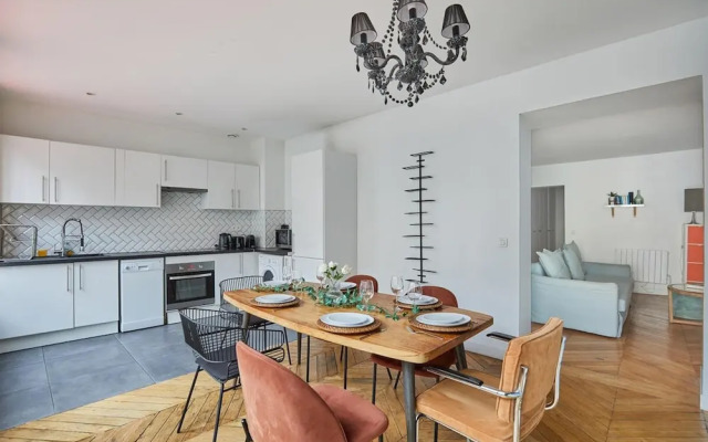 Superb 3 Bedroom Flat Center of Paris