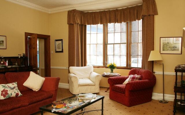 Orchard Club - Newton House