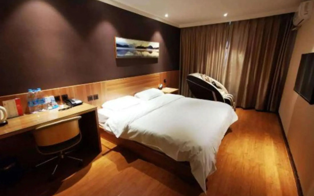 Youyi Hotel (Langfang High-Speed Railway Station Tianhe Antique City)