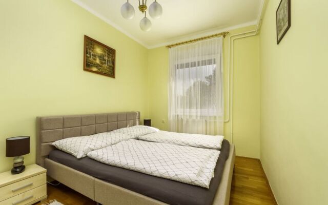 Apartment Lisa Balatonmariafurdo