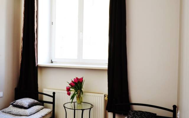 HOSTEL Puffa Lux, Noclegi Warszawa Centrum, Karowa 31