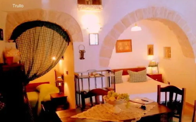 Miratrulli & Trullo dell'Aia