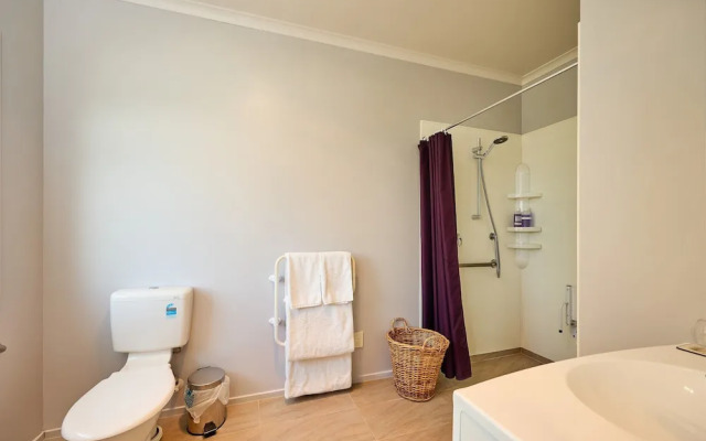 Awatea Country B&B