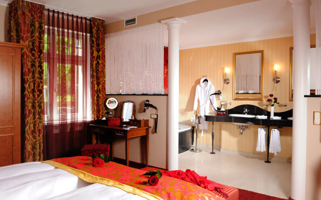 Hotel bei Schumann, Restaurants & SPA-Tempel