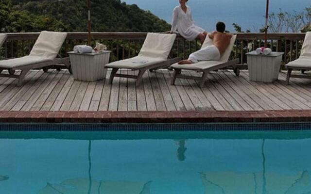 Queen's Garden Resort & Spa