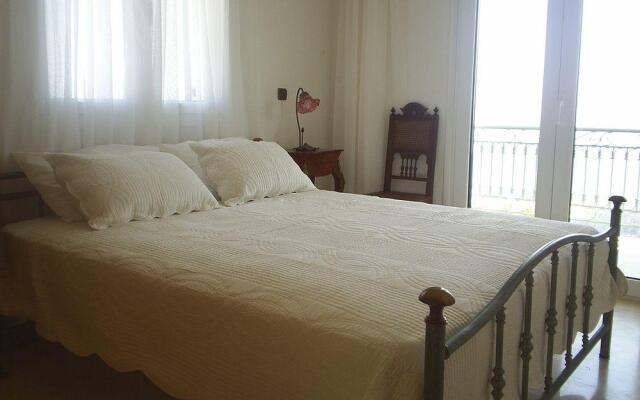 Estate Dafnopanagia Luxury Apartment