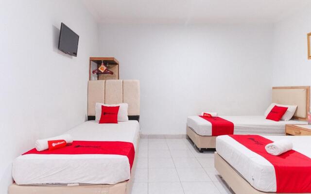RedDoorz @ Jalan Mojopahit Medan