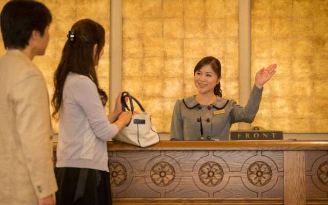 Poppy Springs Resort & Spa