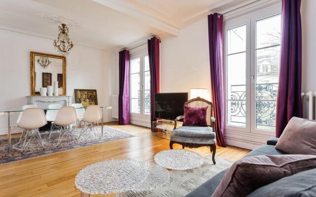 Squarebreak - Apartment Close to The Sacré Coeur