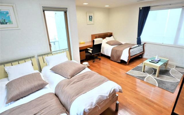 Sapporo Luxury House