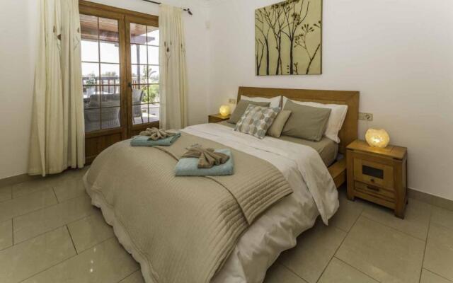 Villa Azure - LH122 By Villas Now Ltd