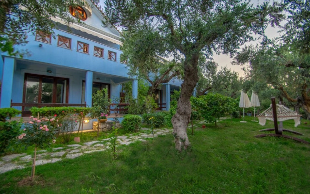 Fafla Beach Apartments