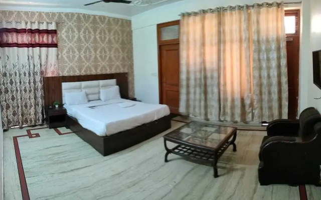 Winsome Residency