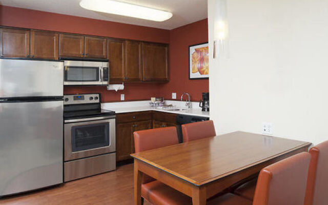 Residence Inn Holland