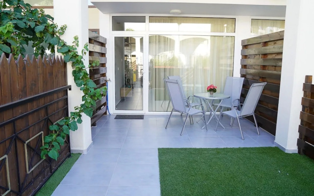 Galatex Apartment No. 41, Block TH1