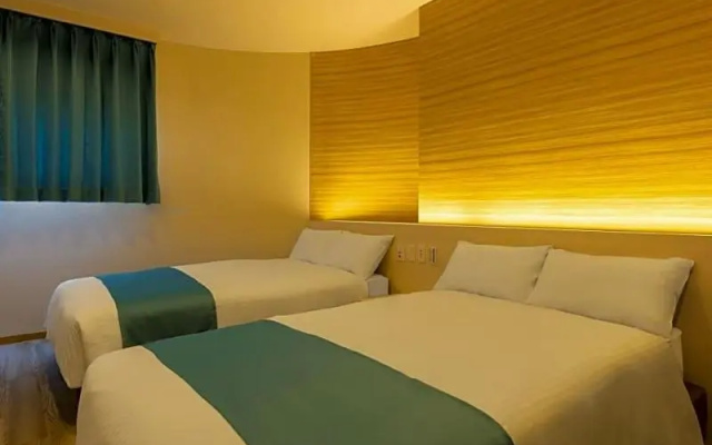 HOTEL Gran Arena – Guest Rooms – Okinawa