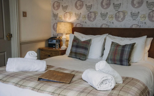 The George Inn