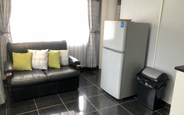1 bed Apartment in Mount Pleasant Heights - 2014